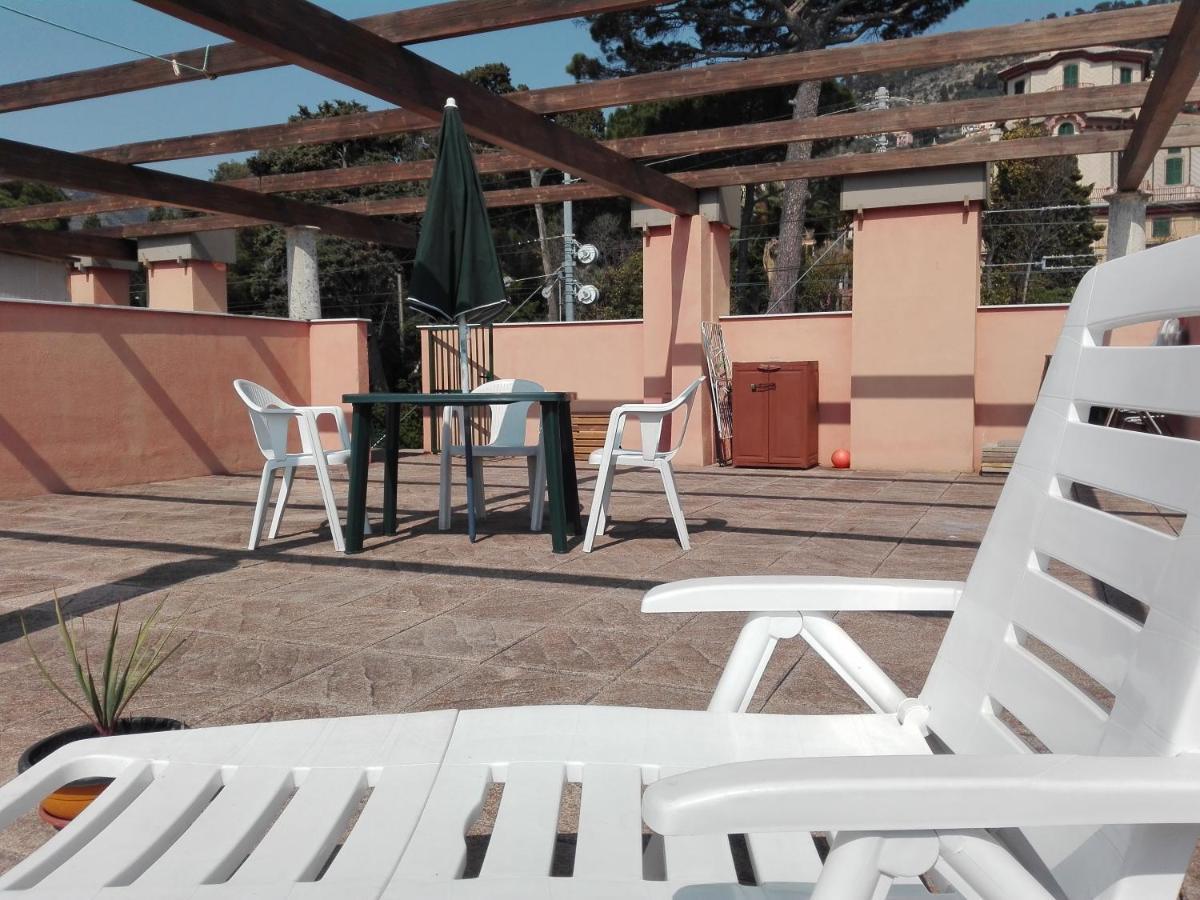 Un Tuffo In Mare Apartment Genoa Exterior photo