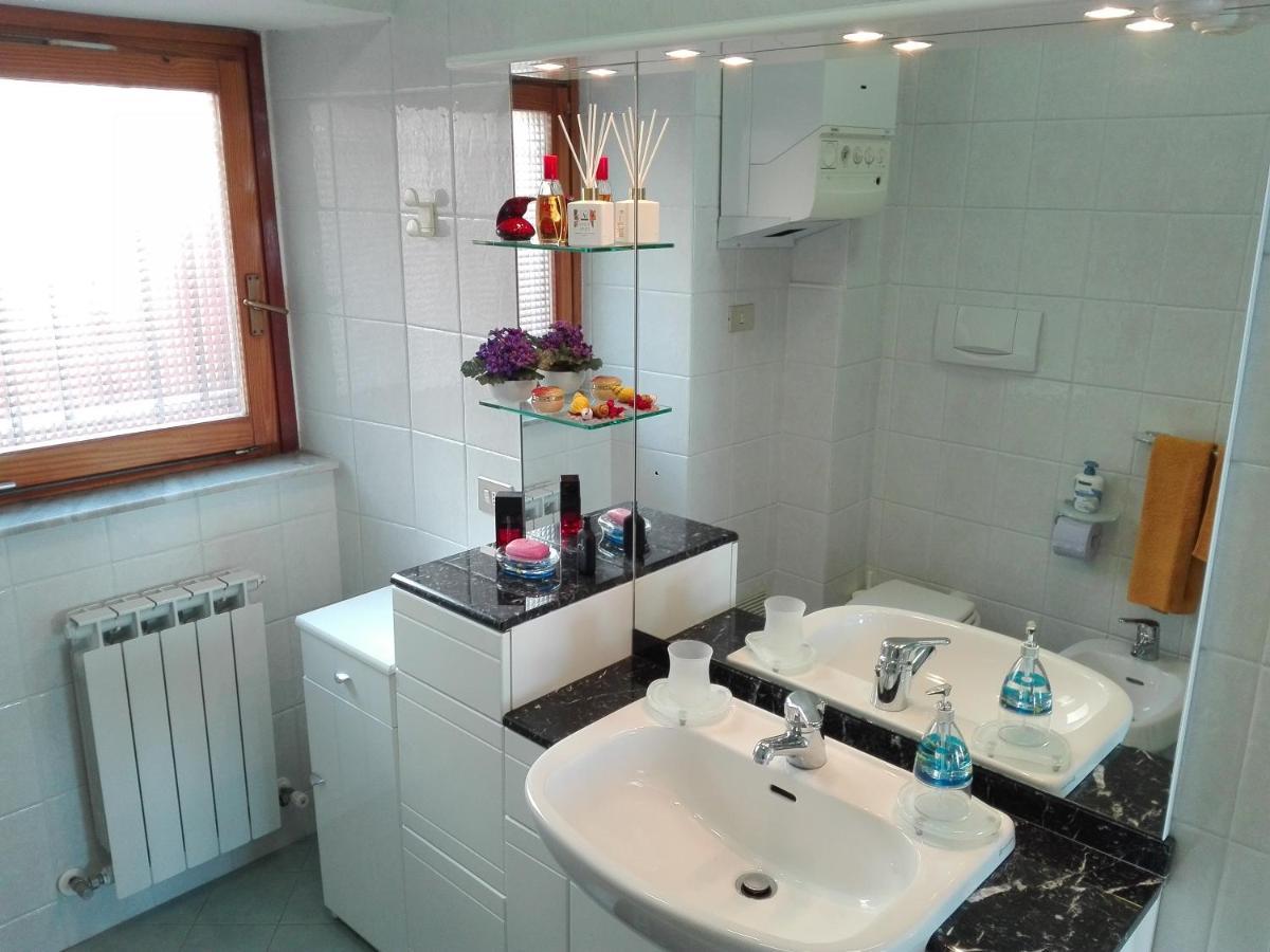 Un Tuffo In Mare Apartment Genoa Exterior photo